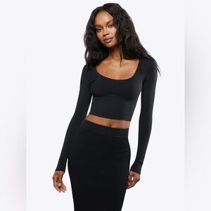 Ribbed Long Sleeve Scoop Neck Top